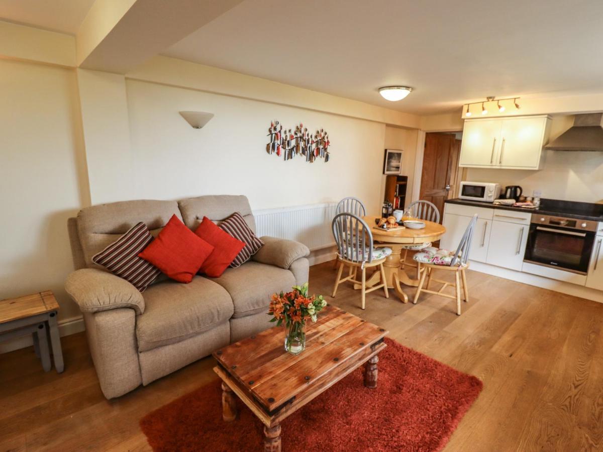 The Garden Apartment Whitby Eksteriør bilde